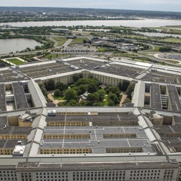 TRUMPD 称特勤局下令更换空军一号——伊朗威胁后的秘密换机